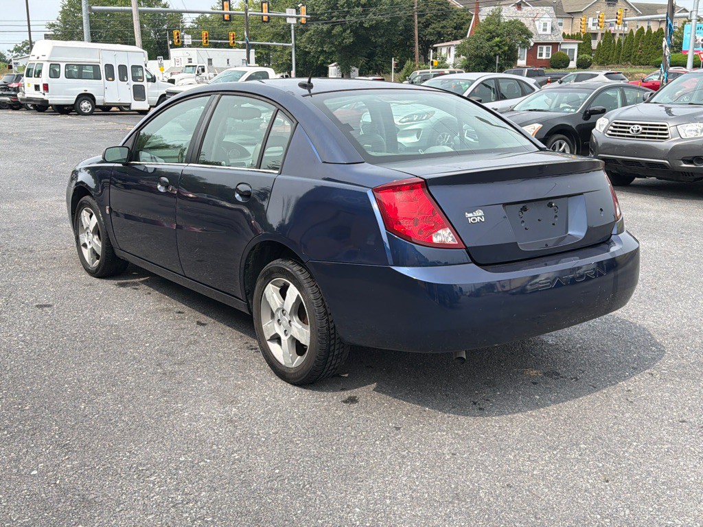 2007 Saturn ION Image 5