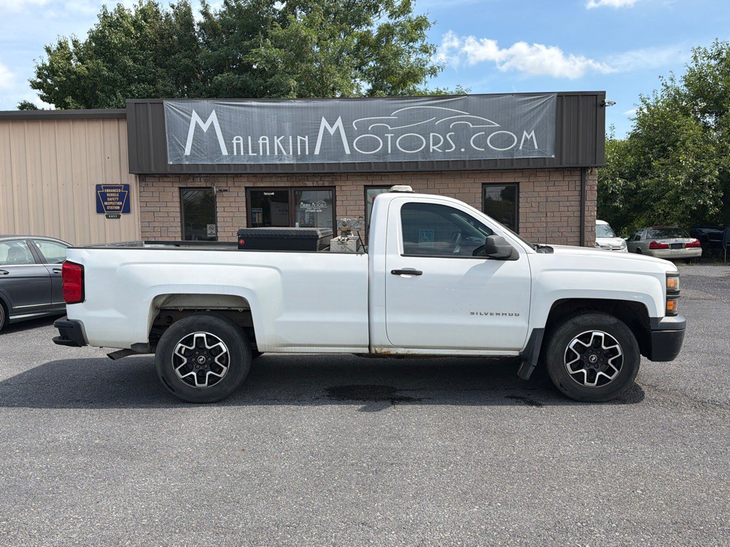 2014 Chevrolet Silverado 1500 Image 2