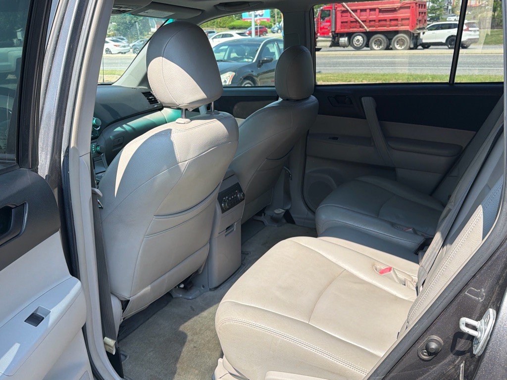 2008 Toyota Highlander Image 10