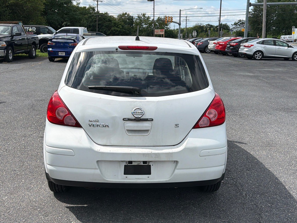 2007 Nissan Versa Image 4