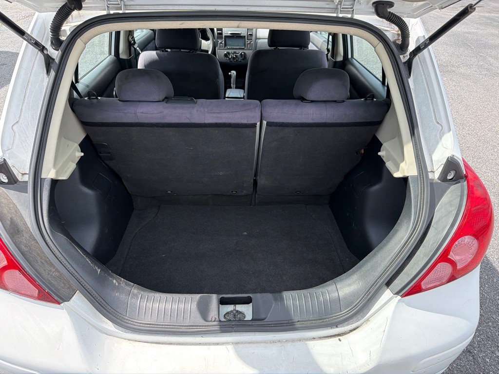 2007 Nissan Versa Image 13