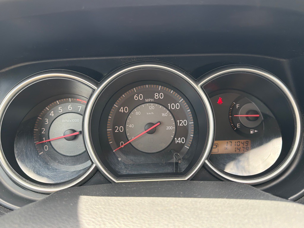 2007 Nissan Versa Image 16