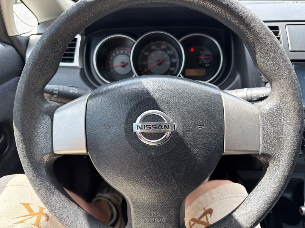 2007 Nissan Versa Image 17