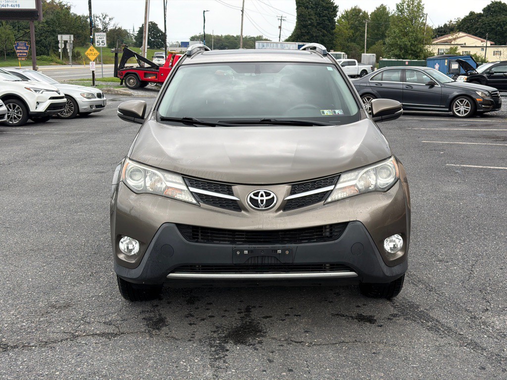 2015 Toyota Rav4 Image 8