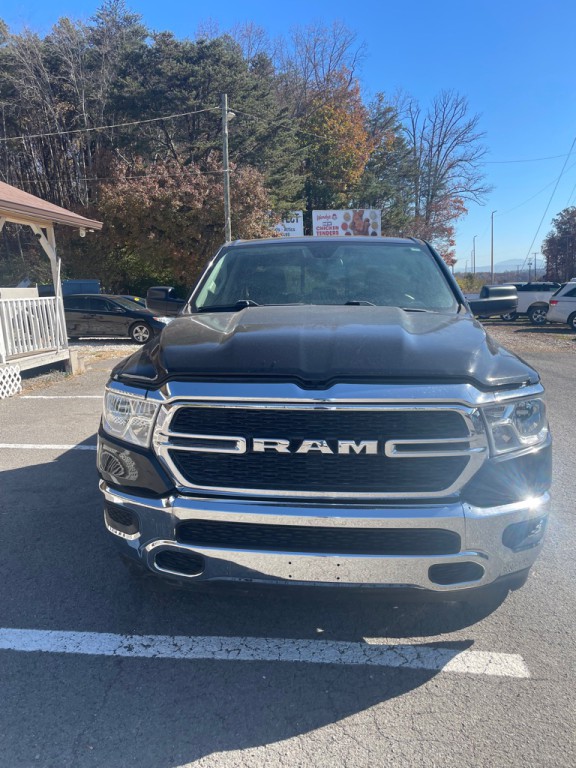 2020 RAM 1500 Image 2