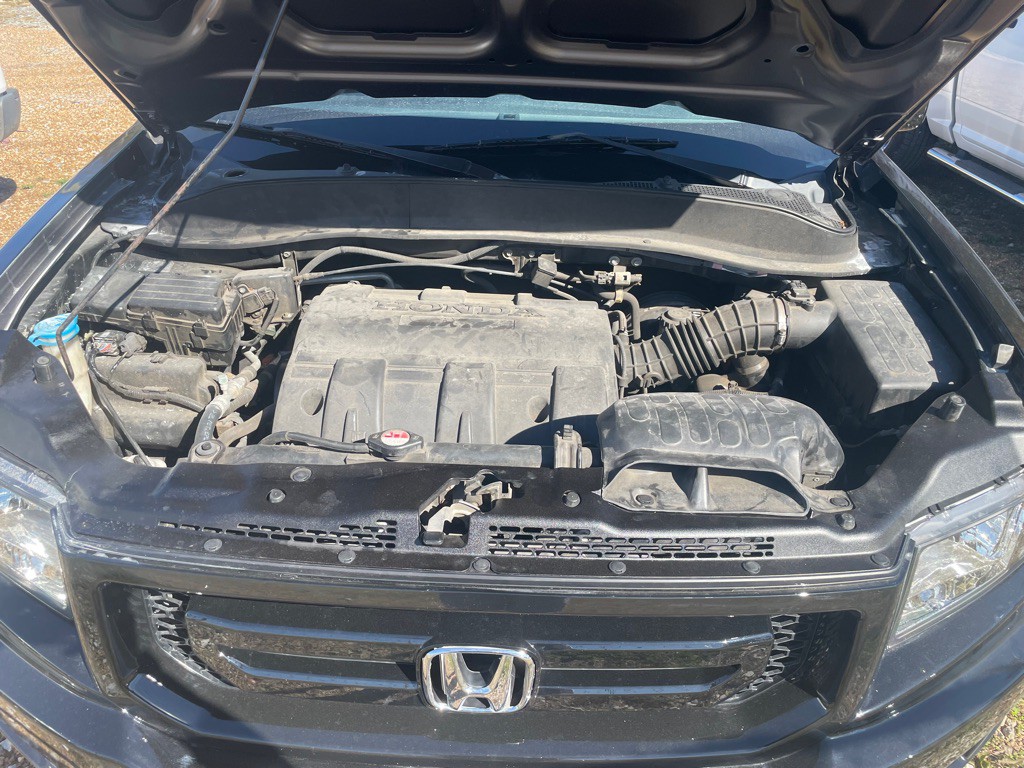 2014 Honda Ridgeline Image 6