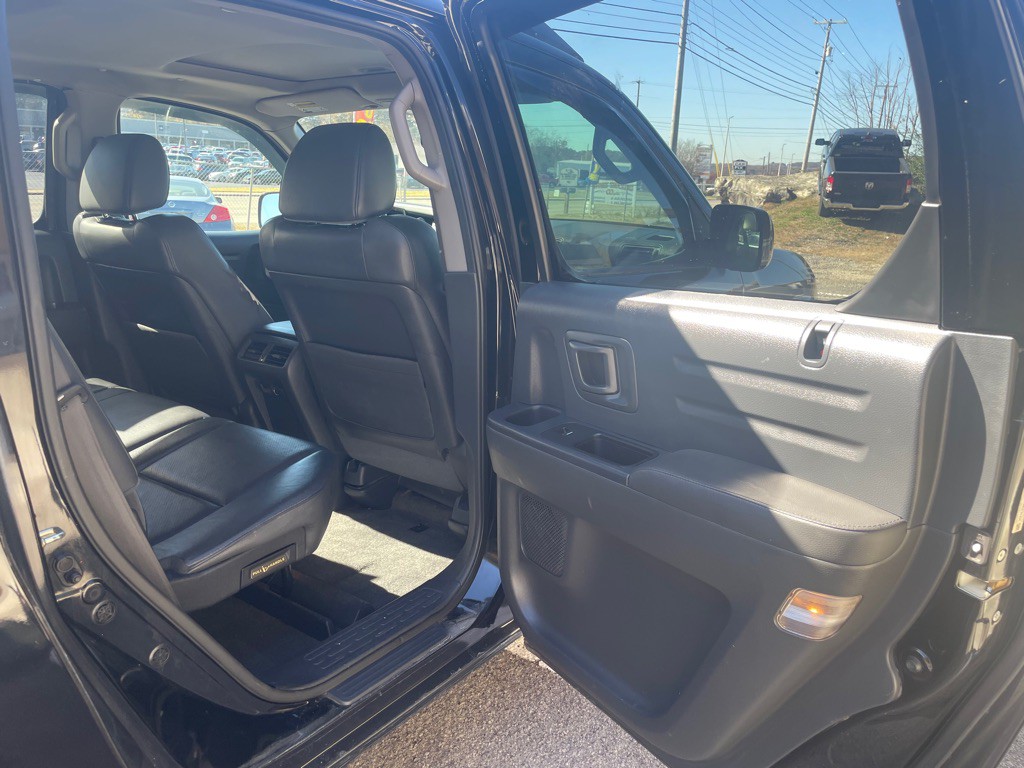 2014 Honda Ridgeline Image 10