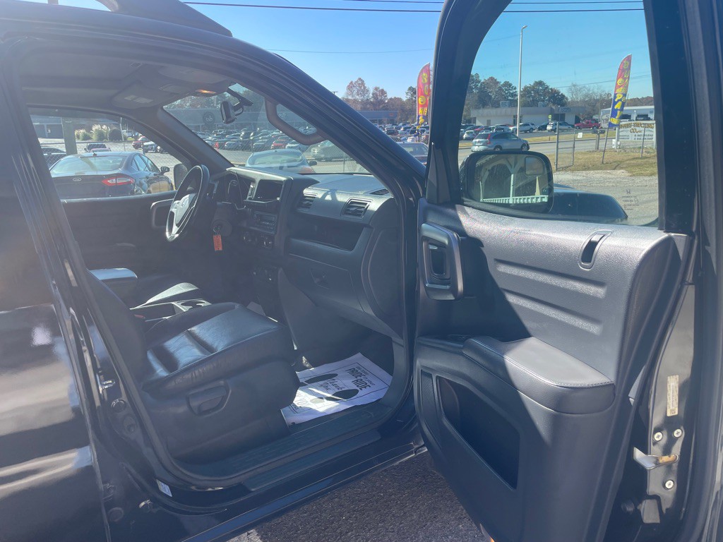 2014 Honda Ridgeline Image 13