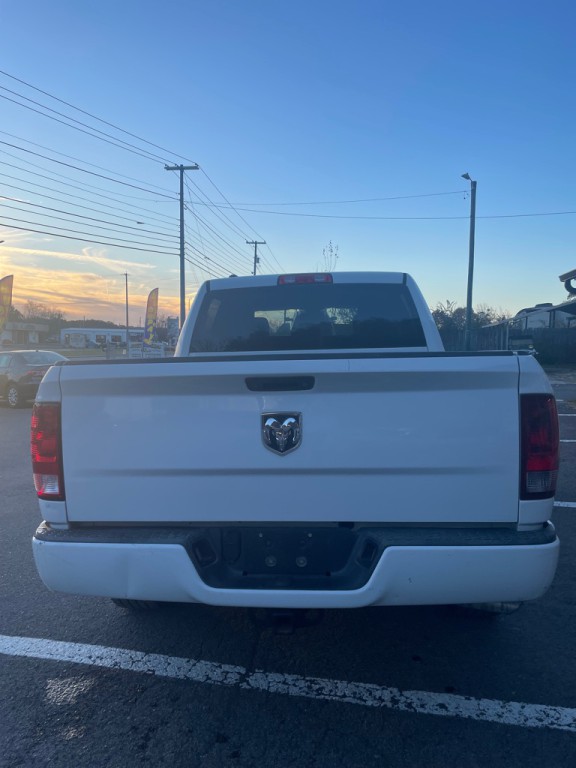 2016 RAM 1500 Image 4