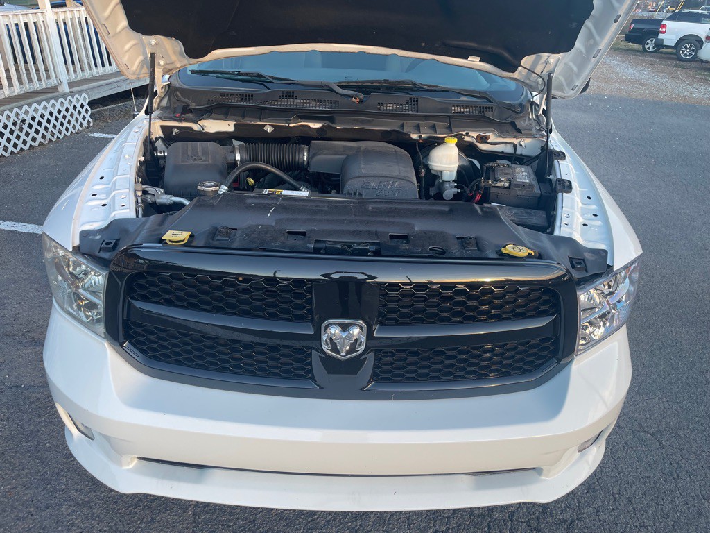 2016 RAM 1500 Image 11