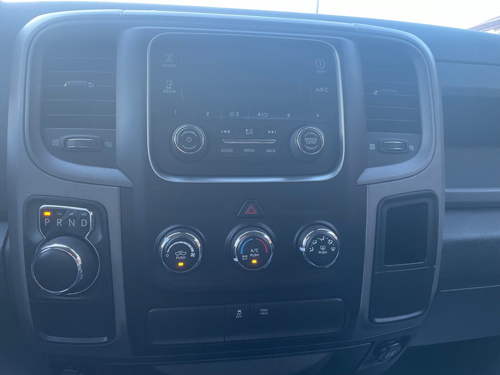 2016 RAM 1500 Image 14