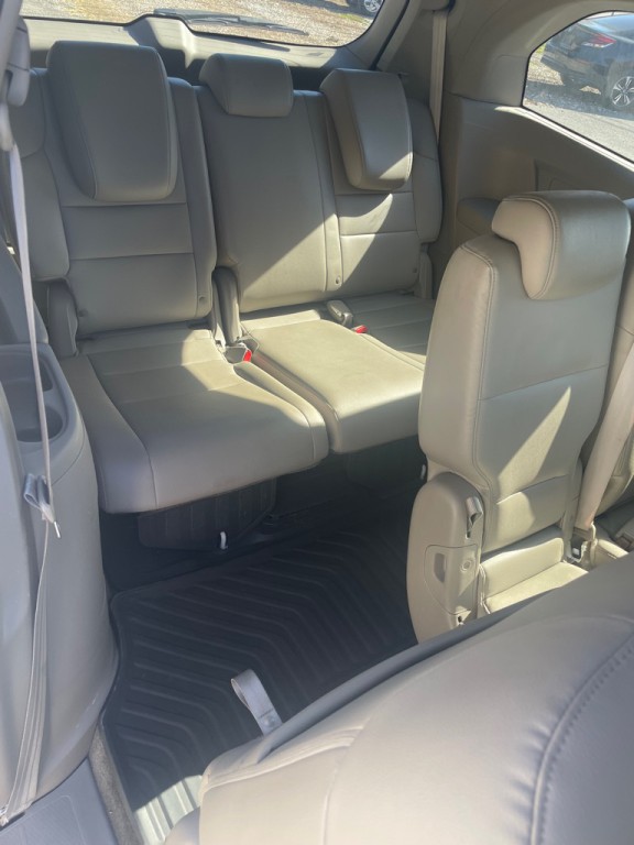2015 Honda Odyssey Image 10