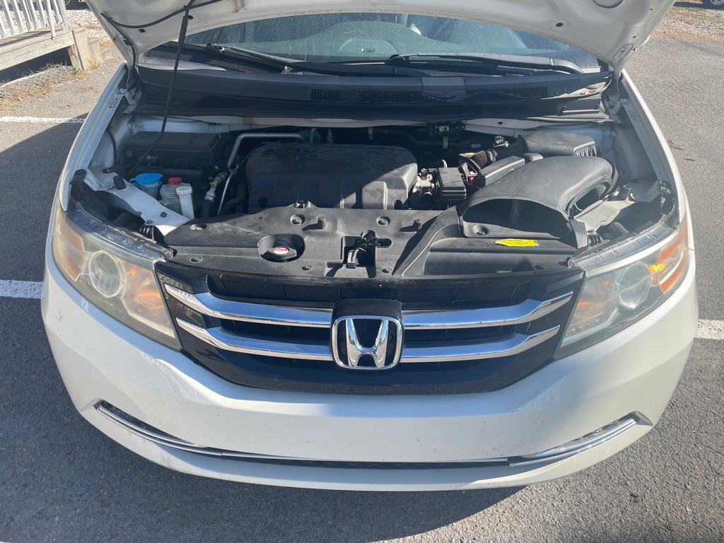 2015 Honda Odyssey Image 17