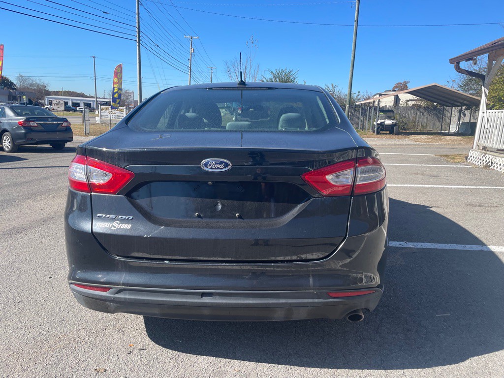 2015 Ford Fusion Image 3