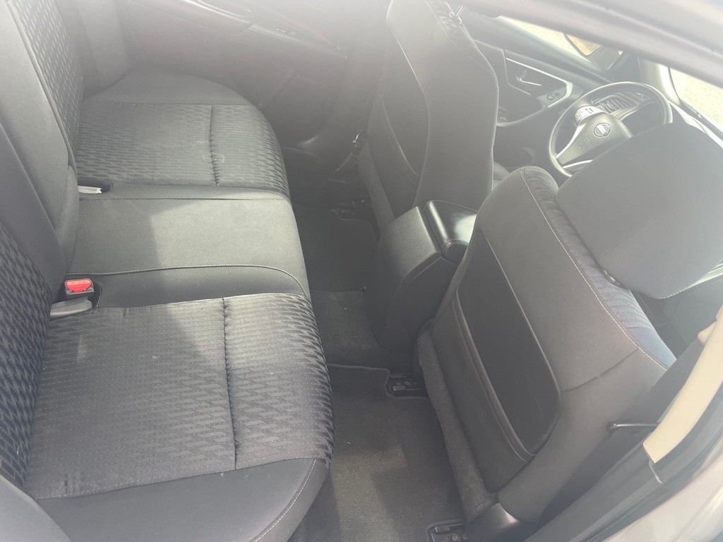 2018 Nissan Altima Image 11