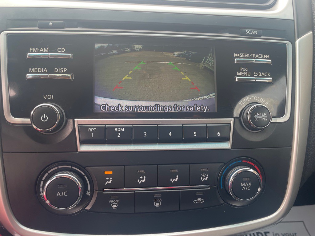 2018 Nissan Altima Image 15