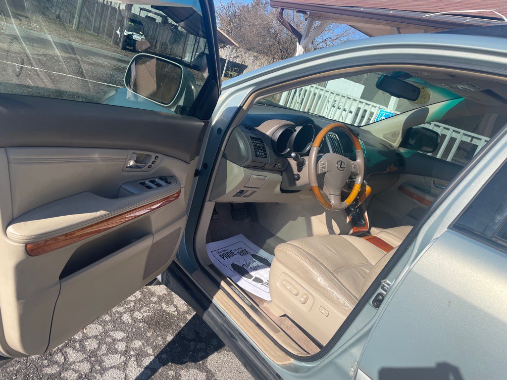2007 Lexus RX Image 10