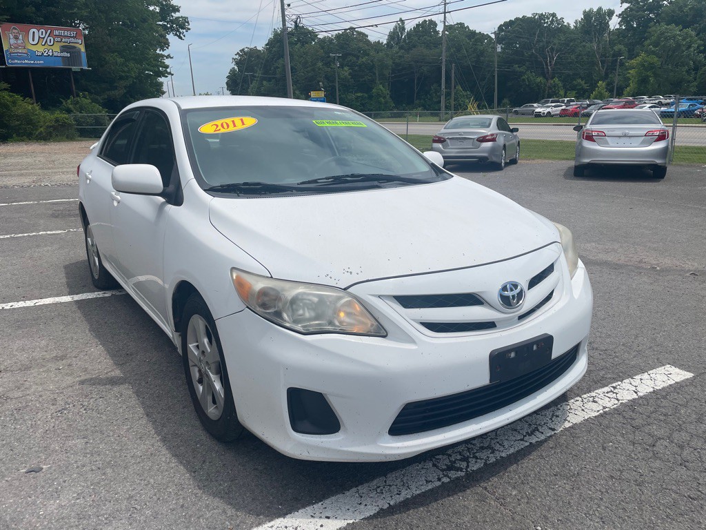 2011 Toyota Corolla Image 1