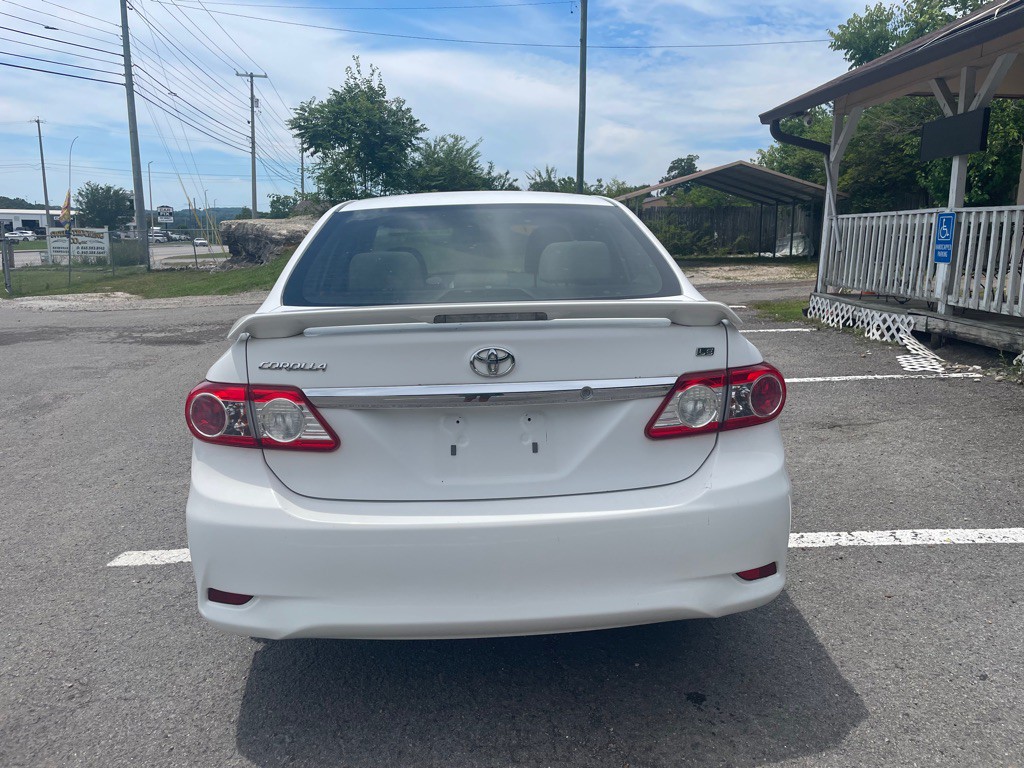 2011 Toyota Corolla Image 5