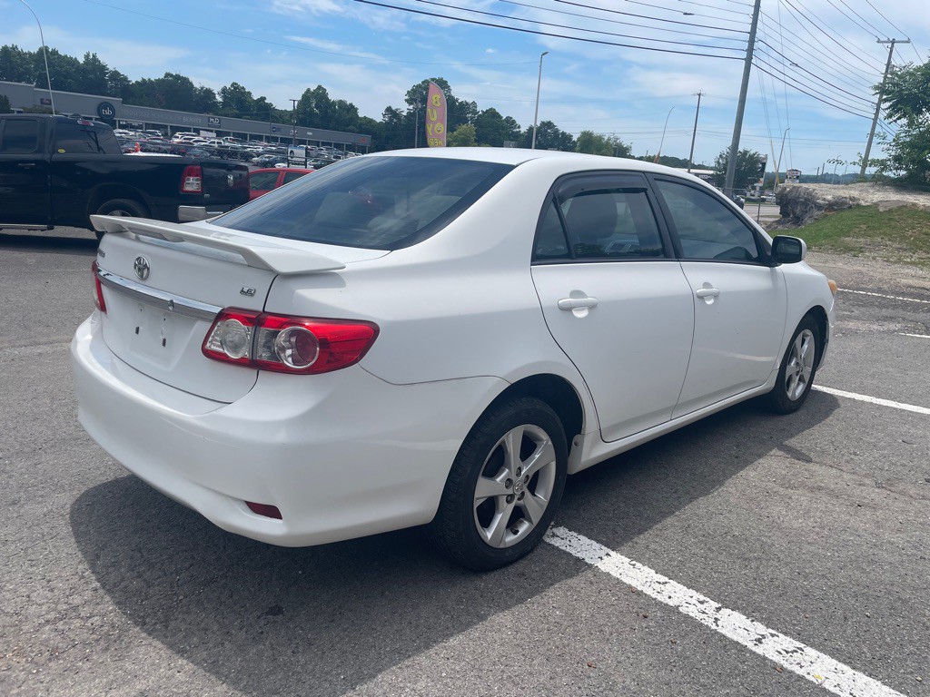 2011 Toyota Corolla Image 6