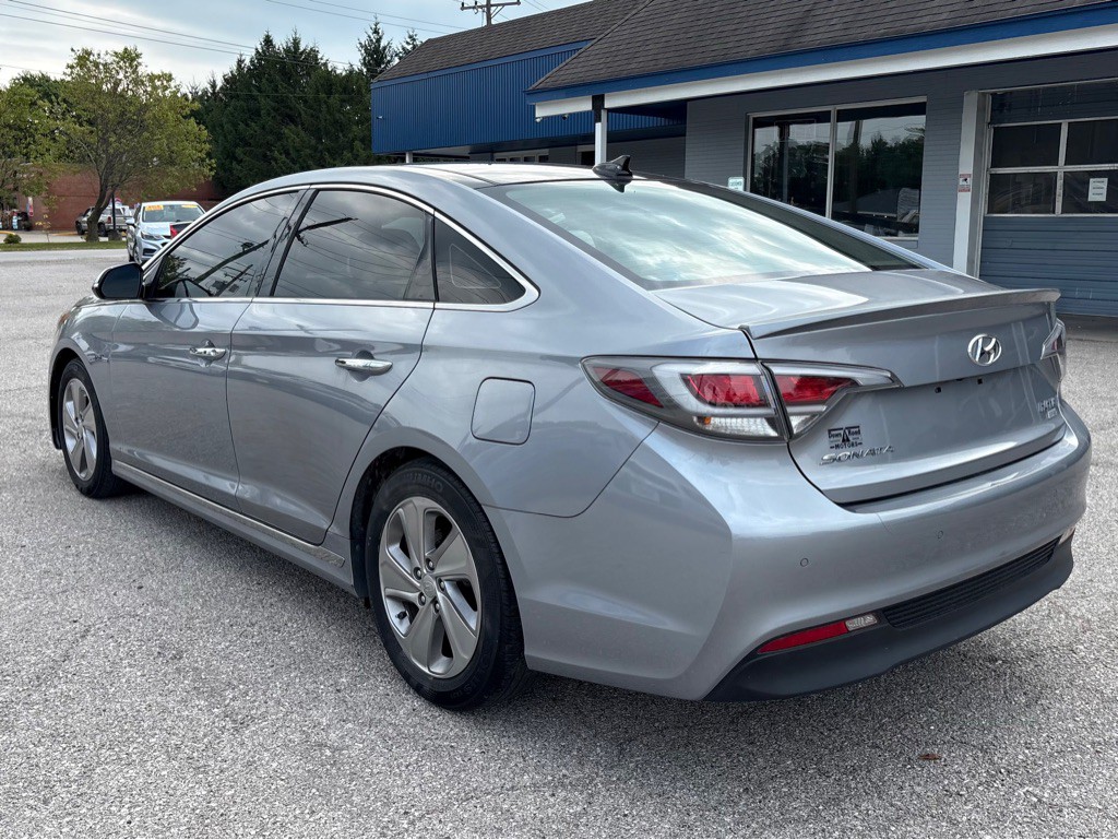 2016 Hyundai Sonata Image 6
