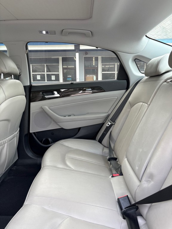 2016 Hyundai Sonata Image 10