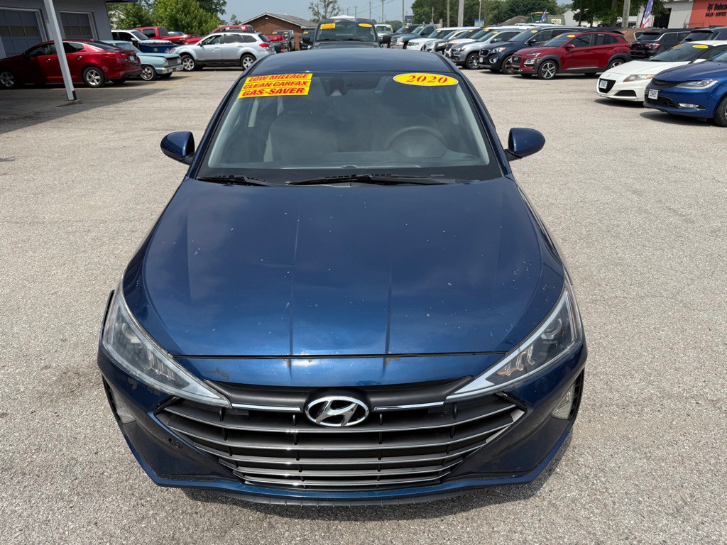 2020 Hyundai Elantra Image 3
