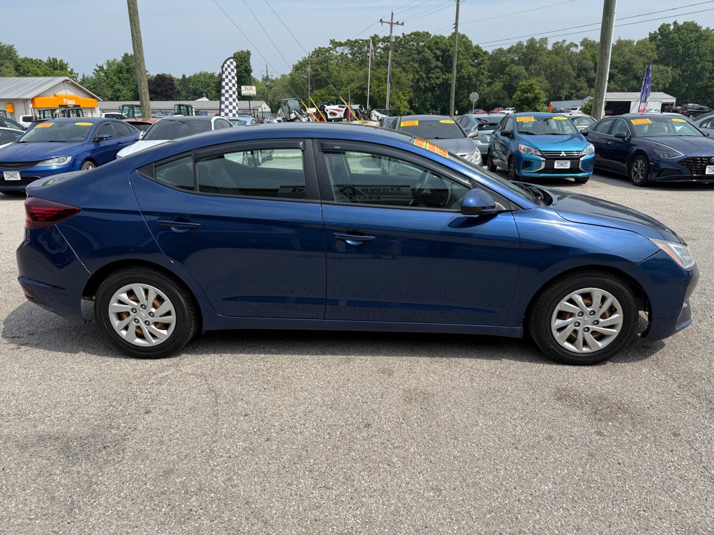 2020 Hyundai Elantra Image 5