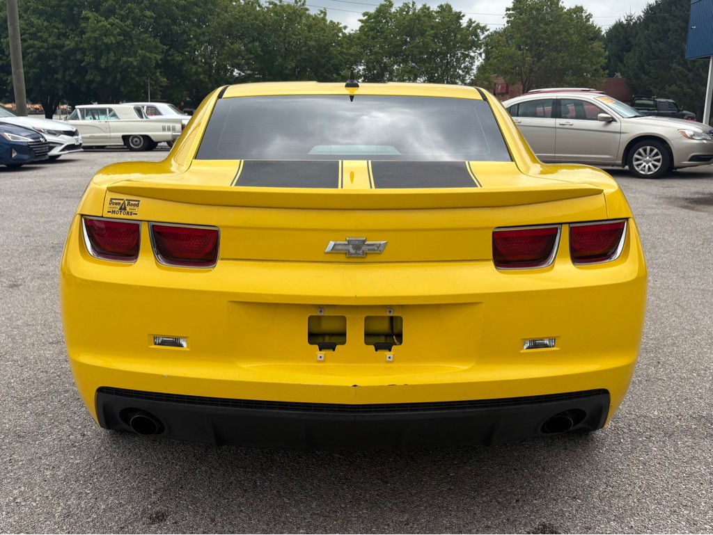 2013 Chevrolet Camaro Image 8
