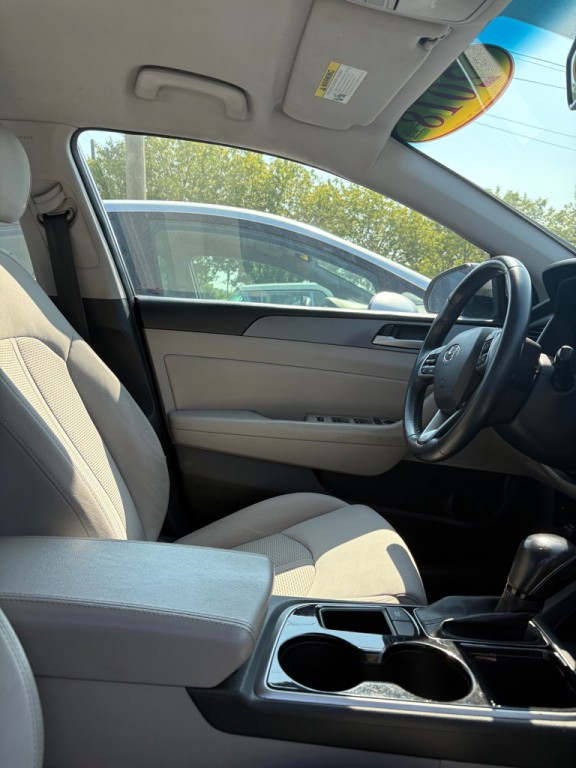 2018 Hyundai Sonata Image 16