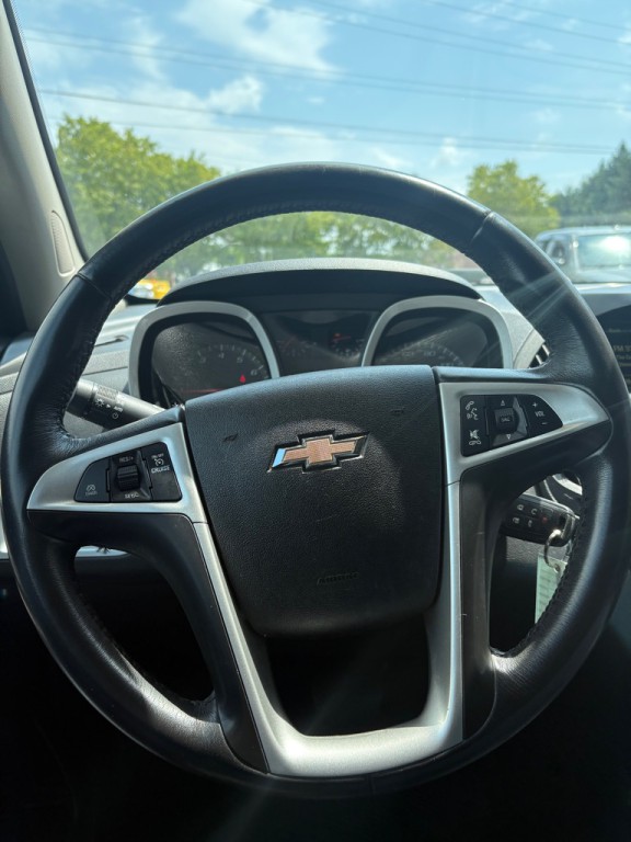 2017 Chevrolet Equinox Image 16