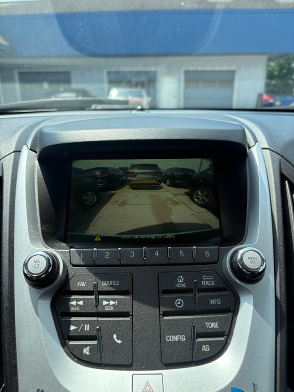 2017 Chevrolet Equinox Image 18