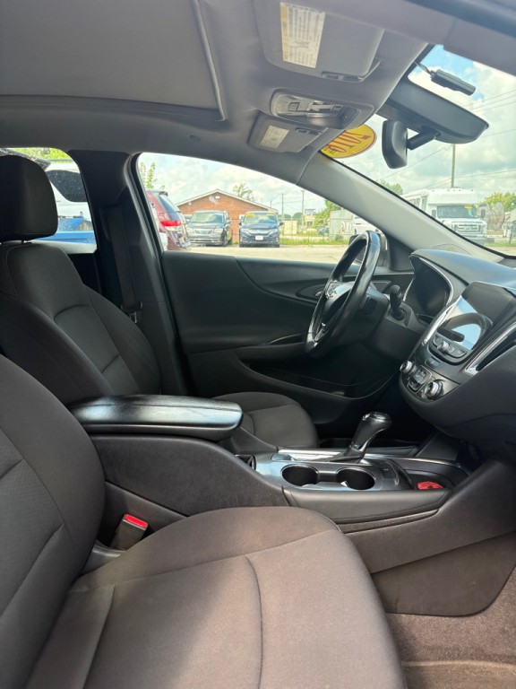 2016 Chevrolet Malibu Image 23