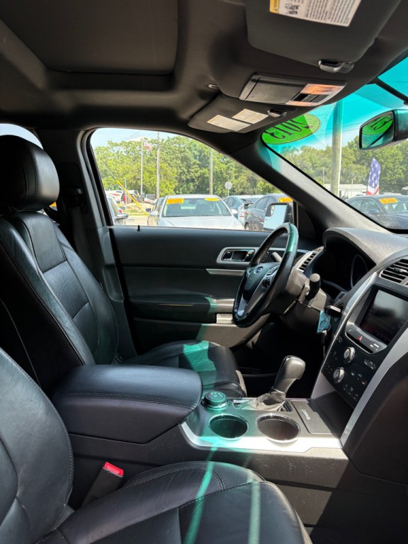 2013 Ford Explorer Image 14