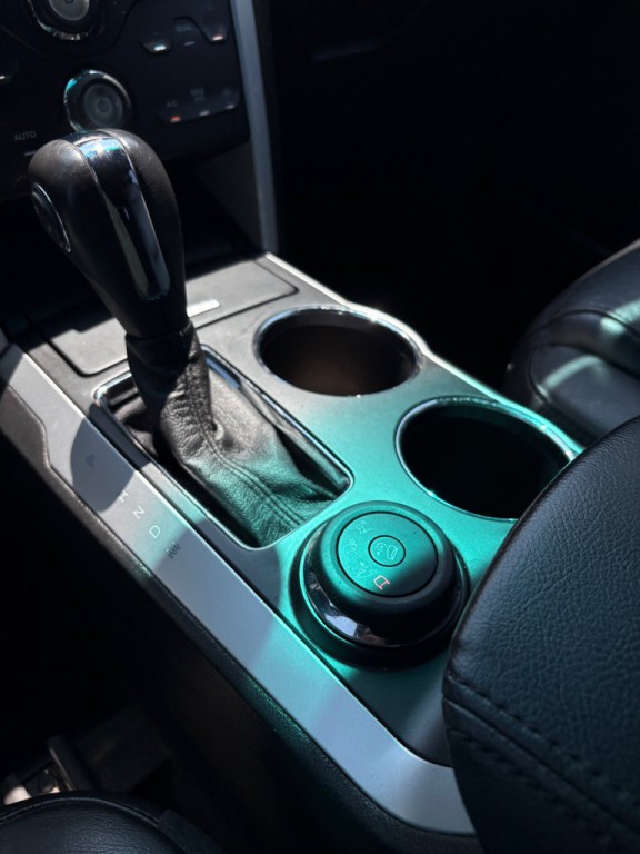 2013 Ford Explorer Image 22