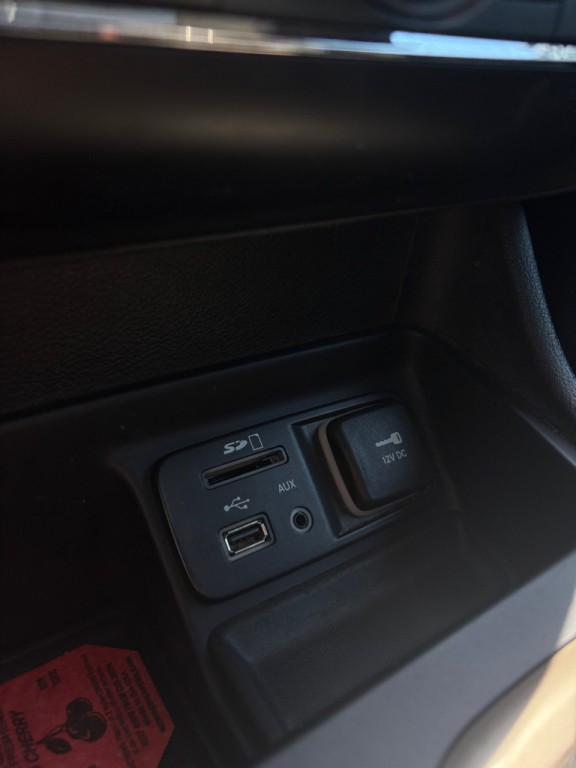 2016 Jeep Cherokee Image 12
