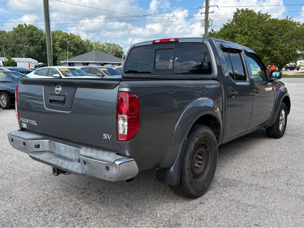 2016 Nissan Frontier Image 6