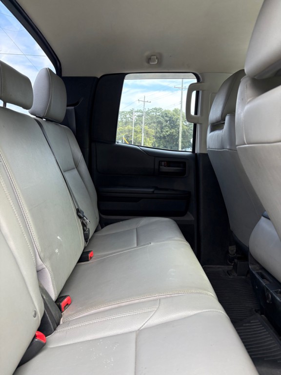 2016 Toyota Tundra Image 11