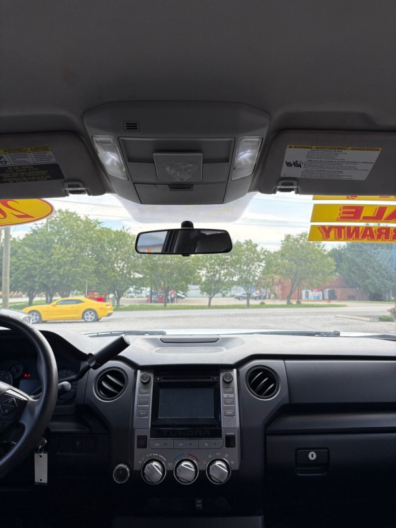 2016 Toyota Tundra Image 12