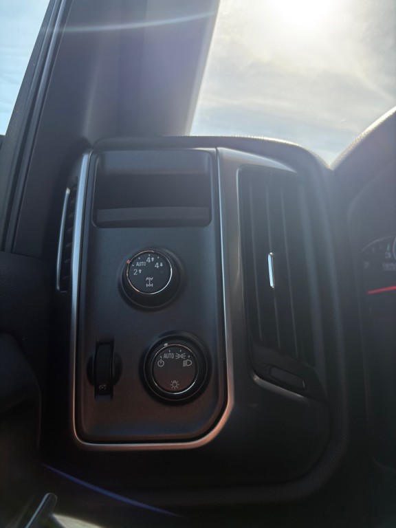 2014 Chevrolet Silverado 1500 Image 17