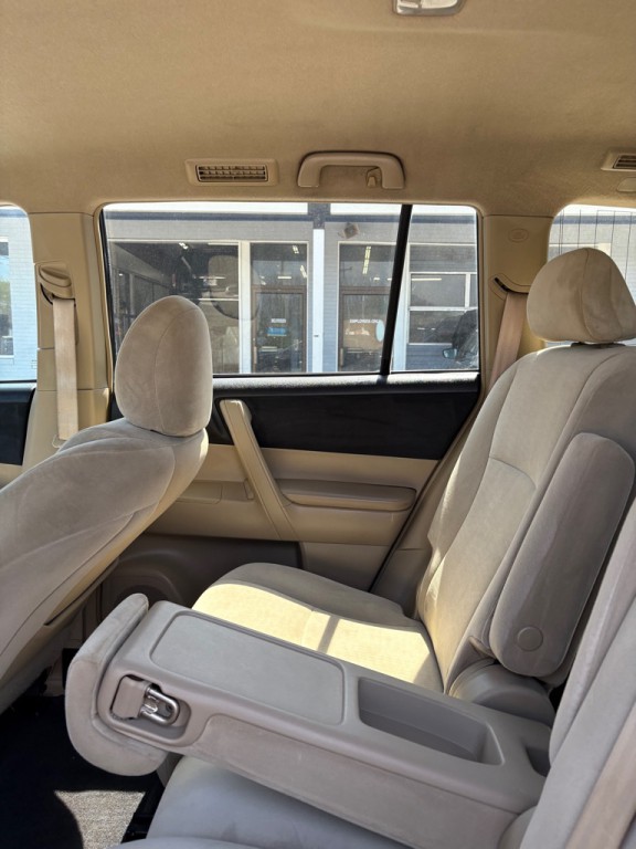 2012 Toyota Highlander Image 12