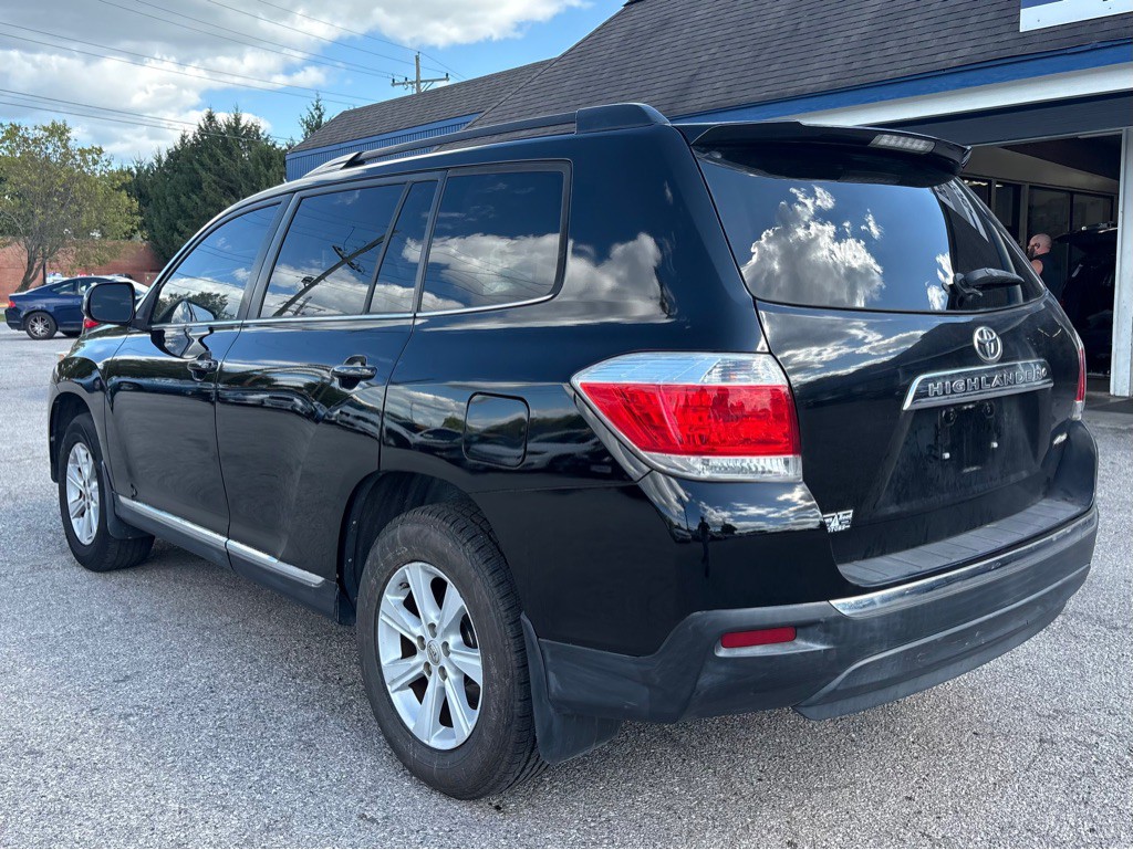 2012 Toyota Highlander Image 26