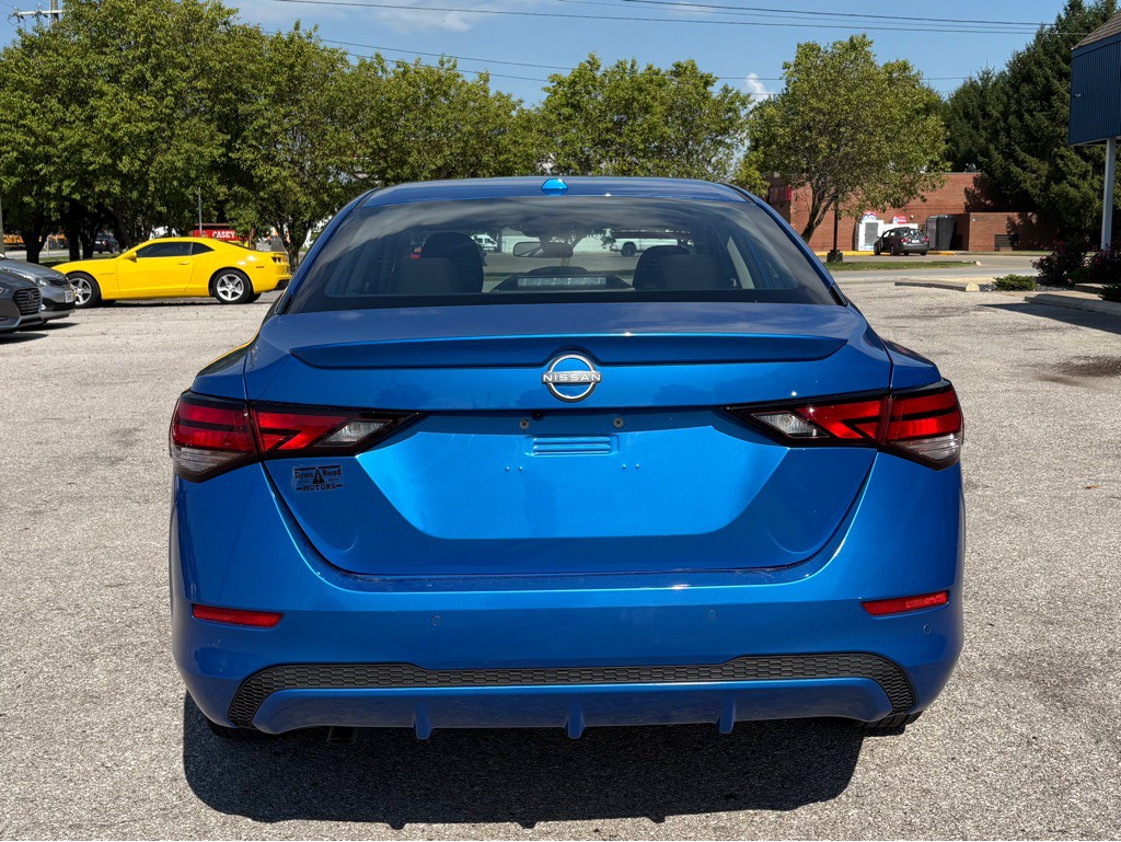 2025 Nissan Sentra Image 8