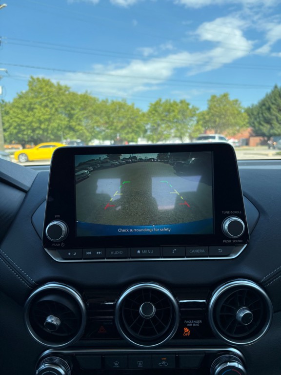 2025 Nissan Sentra Image 17