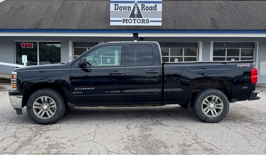 2015 Chevrolet Silverado 1500 Image 2