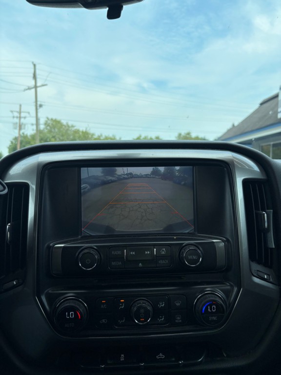2015 Chevrolet Silverado 1500 Image 12