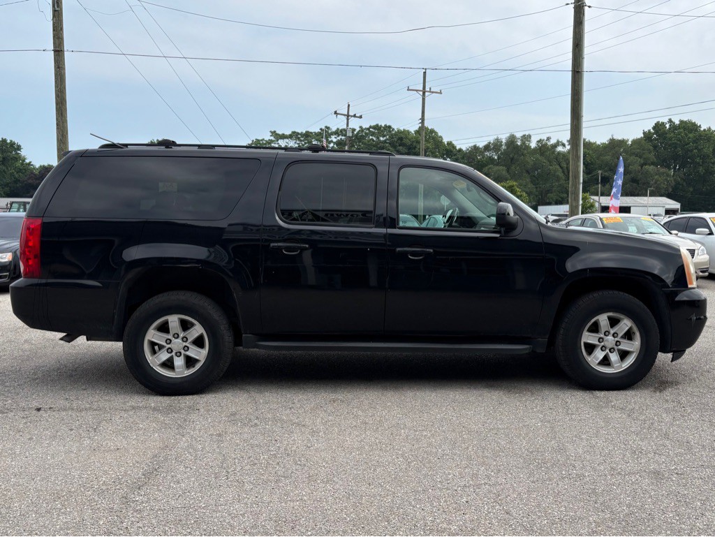 2011 GMC Yukon Image 4