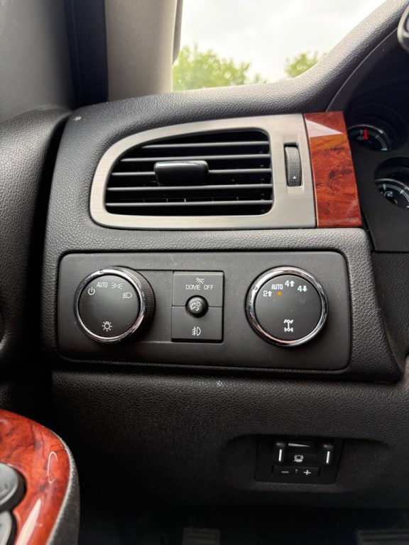 2011 GMC Yukon Image 19