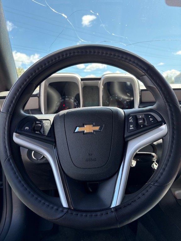 2015 Chevrolet Camaro Image 12