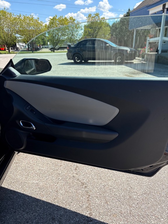 2015 Chevrolet Camaro Image 16